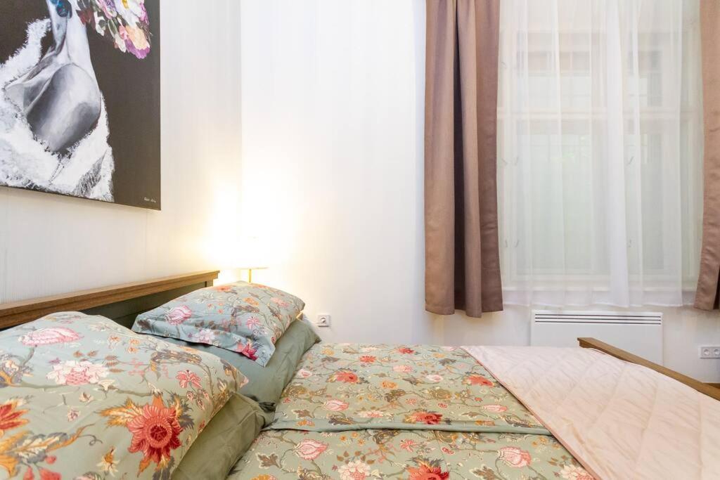 Luxe Haven On Lonyay By Newave Apartments Budapeste Exterior foto