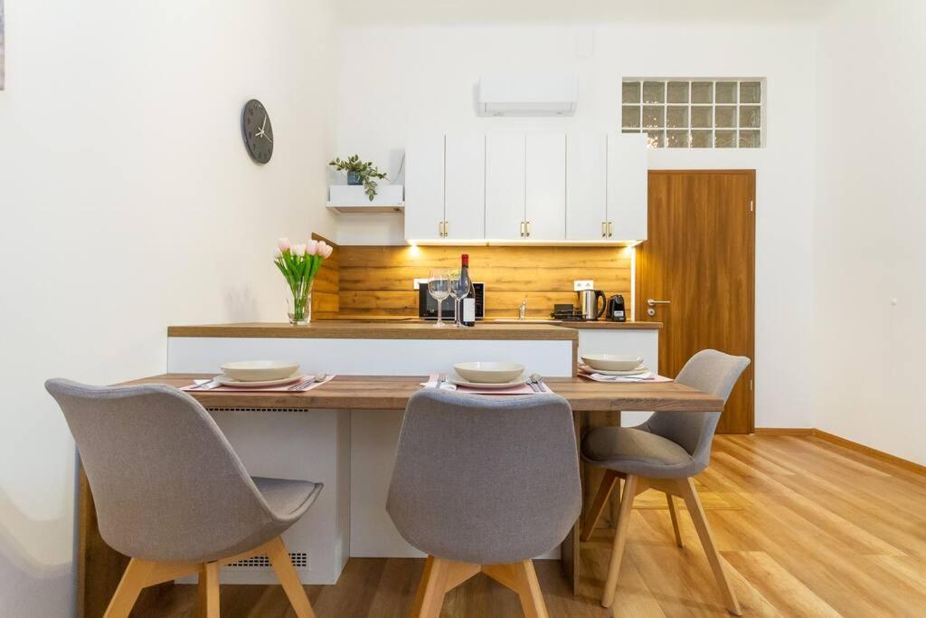 Luxe Haven On Lonyay By Newave Apartments Budapeste Exterior foto